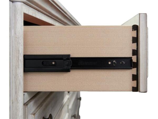 Eight Drawer Dresser Dressers Riverside Furniture 5