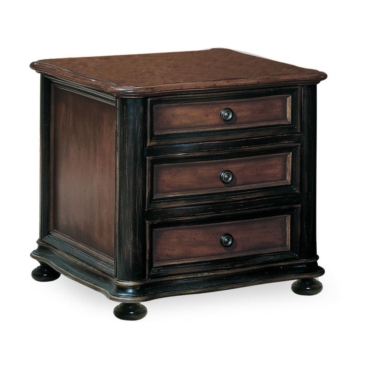 Preston Ridge Chairside Chest Chairside Tables Hooker Furniture Preston Ridge Chairside Chest Chairside Tables Hooker Furniture
