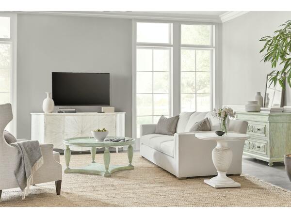Traditions Entertainment Console - Image 4
