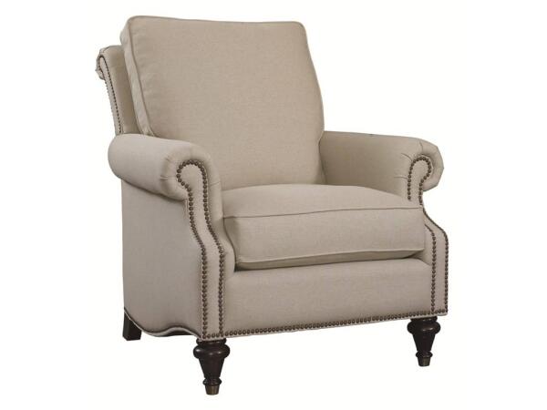 Oxford Traditional Accent Chair Chairs Bassett Furniture