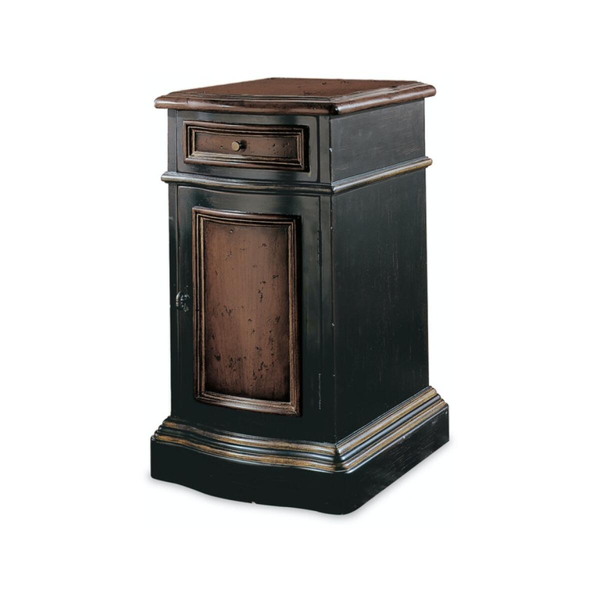 Preston Ridge Hall Chest Chairside Tables Hooker Furniture Preston Ridge Hall Chest Chairside Tables Hooker Furniture