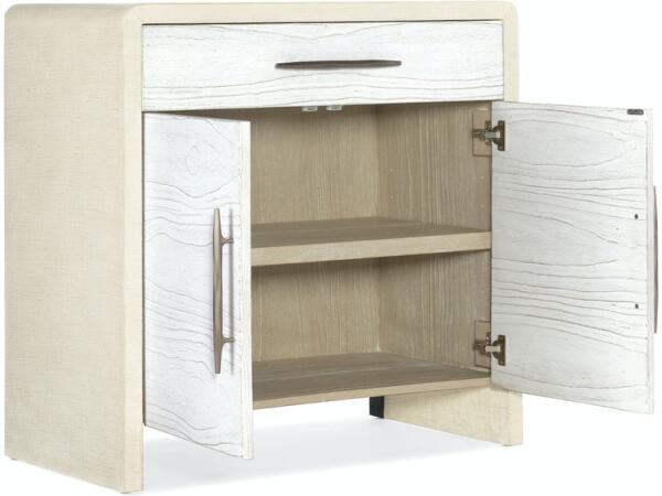 Cascade Credenza Accent Furniture Hooker Furniture 13